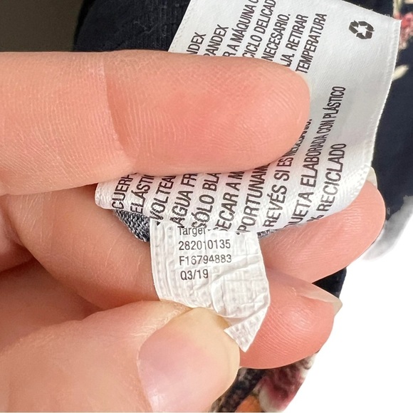 NWT Xhilaration Dark Floral Smocked Chest Babydoll Blouse - Picture 9 of 10